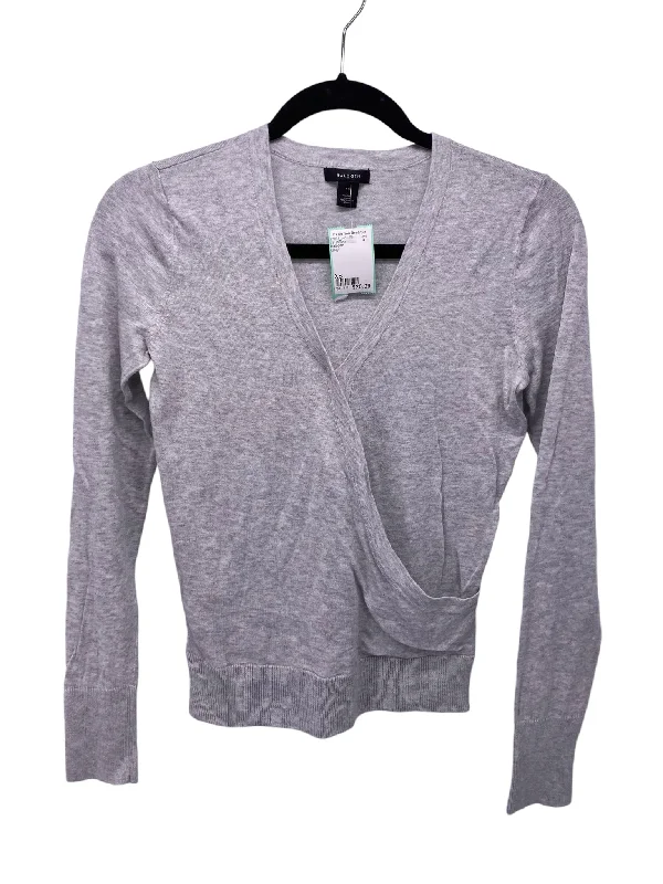 Halogen Misses Size XS Grey LS BlouseYoga Shirts